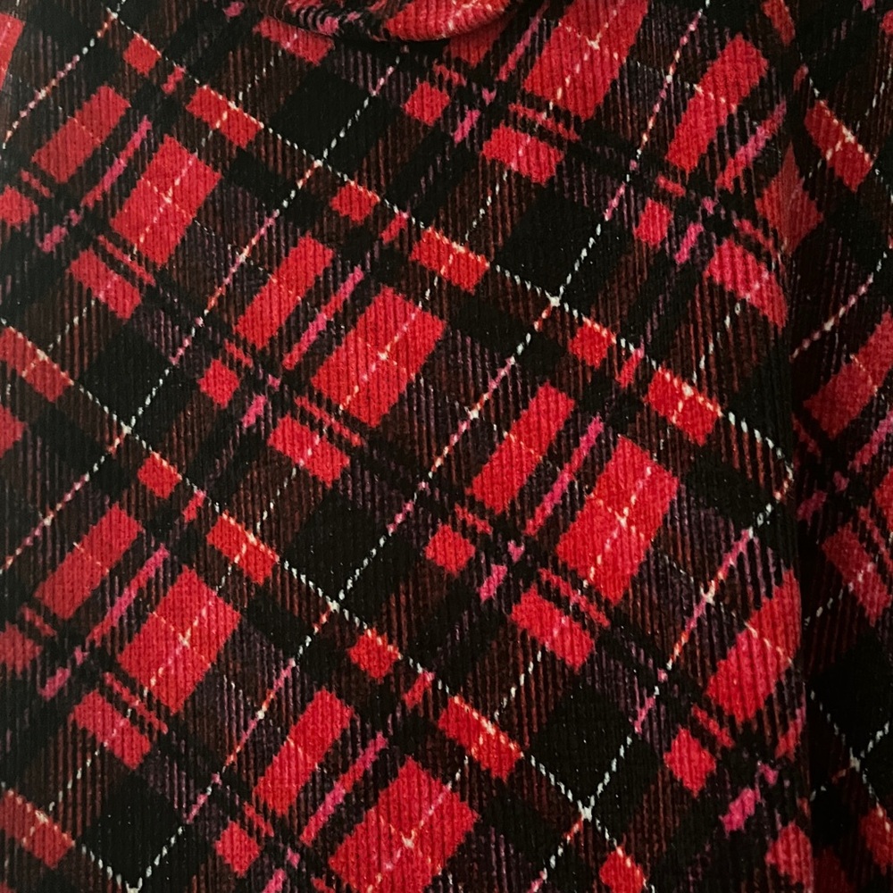 Ruby, Rd Sweater Red - image 6